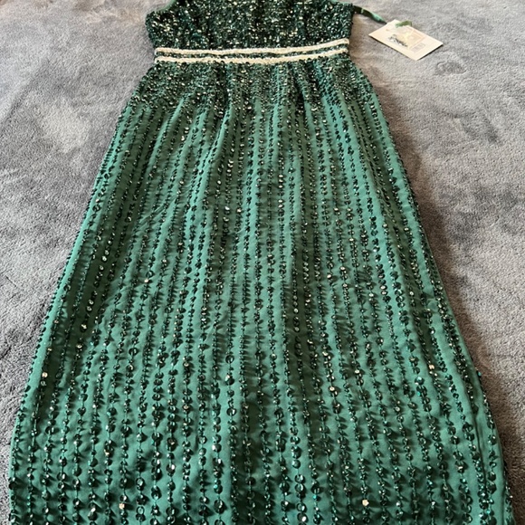 NWT Mac Duggal Sleeveless High Neck Beaded Midi Sheath Dress Deep Emerald - Picture 7 of 12
